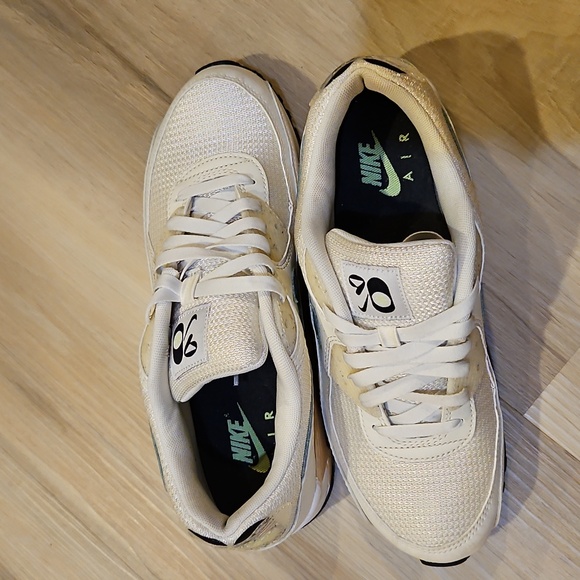 NIKE AIR MAX 90 - Picture 6 of 6